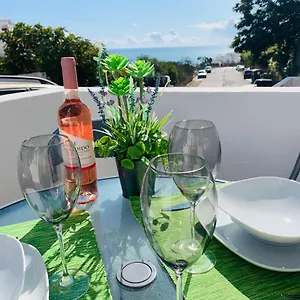Villa Cosy Modern House - Center - Old Town, Albufeira